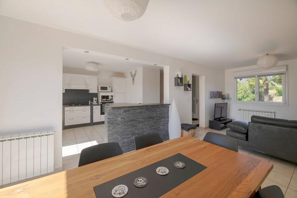 Maison à vendre à Saint Armel - Un véritable havre de paix !