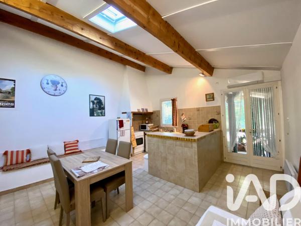 Maison à vendre 18 pièces 366 m² L'Isle-sur-la-Sorgue