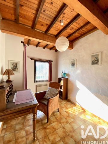 Maison à vendre 18 pièces 366 m² L'Isle-sur-la-Sorgue