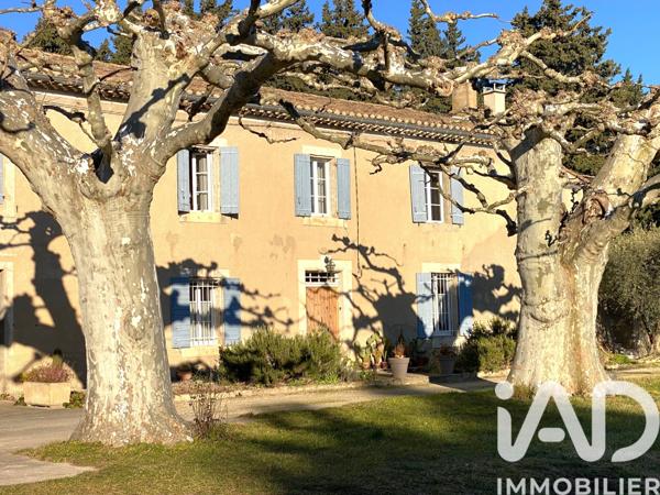 Maison à vendre 18 pièces 366 m² L'Isle-sur-la-Sorgue
