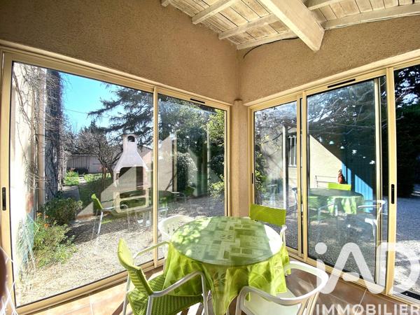 Maison à vendre 18 pièces 366 m² L'Isle-sur-la-Sorgue