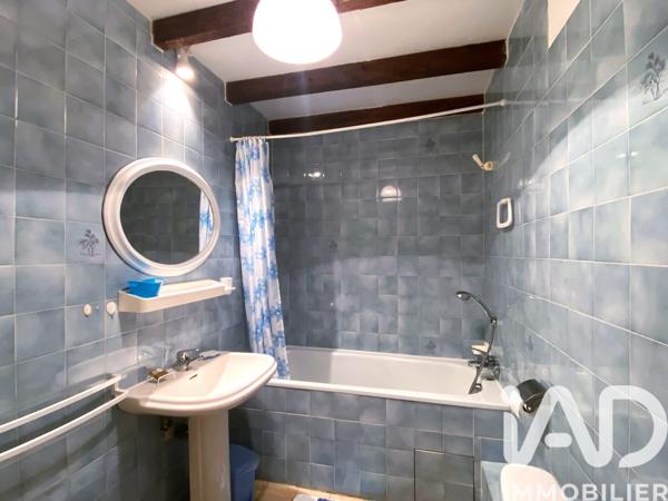 Maison à vendre 18 pièces 366 m² L'Isle-sur-la-Sorgue