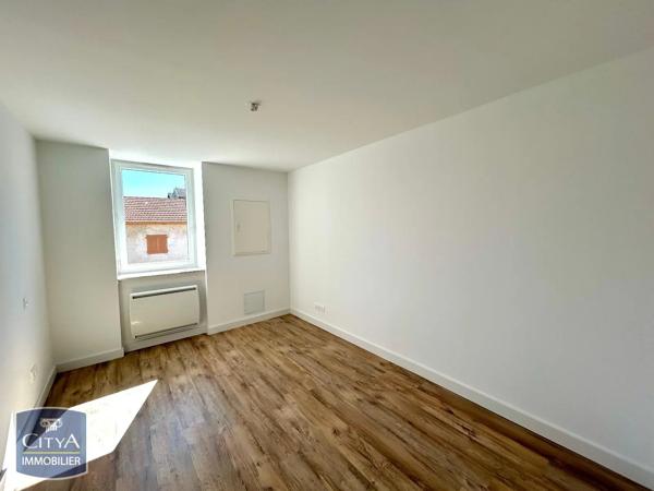 Appartement à louer 3 pièces 65.88m² Lent (01240)