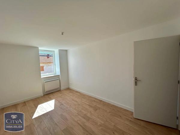 Appartement à louer 3 pièces 65.88m² Lent (01240)