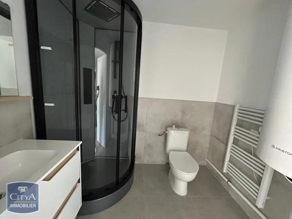Appartement à louer 3 pièces 65.88m² Lent (01240)