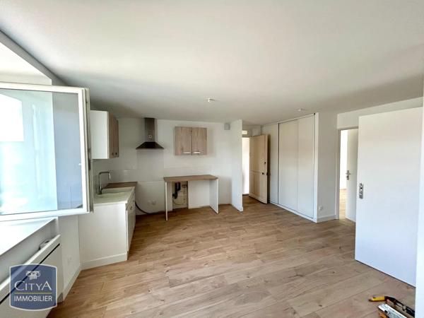 Appartement à louer 3 pièces 65.88m² Lent (01240)
