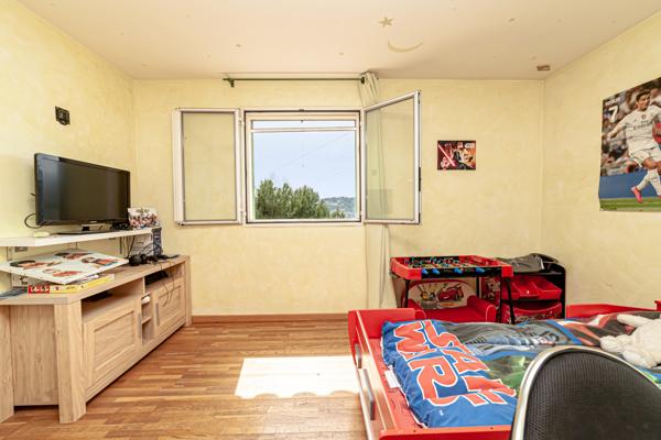 Maison 6 pièces 212 m2