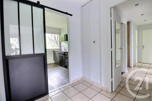 Appartement F4 à vendre  4 pièces - 81,80 m 2   TREMBLAY EN FRANCE  - 93