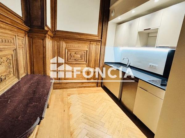 Location Studio 45.72 m² - 72 RUE DE LILLE PORTE B06 Tourcoing 59200