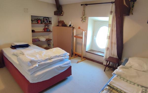 Maison à vendre    8 pièces •  Vic-en-Bigorre