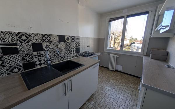 Appartement à vendre    3 pièces • 57,18 m2 Ris-Orangis