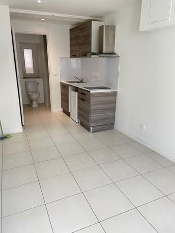LOCATION STUDIO OULLINS , Oullins LOCATION STUDIO OULLINS , Oullins