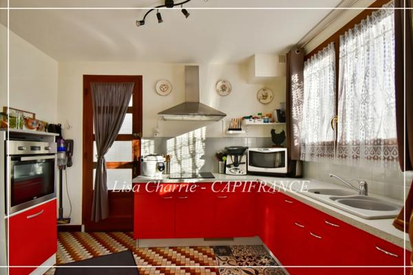 Maison à vendre 6 pièces de 170 m2 habitables proche du HOUGA (32) sur 1714 m2 de terrain