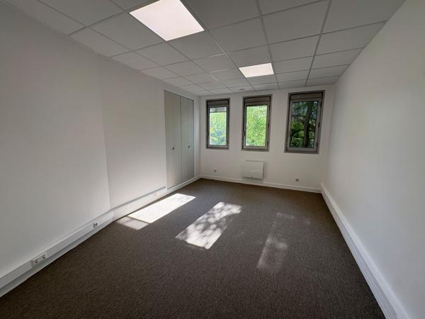 Bureaux à louer 145 m2 proche gare à Orléans