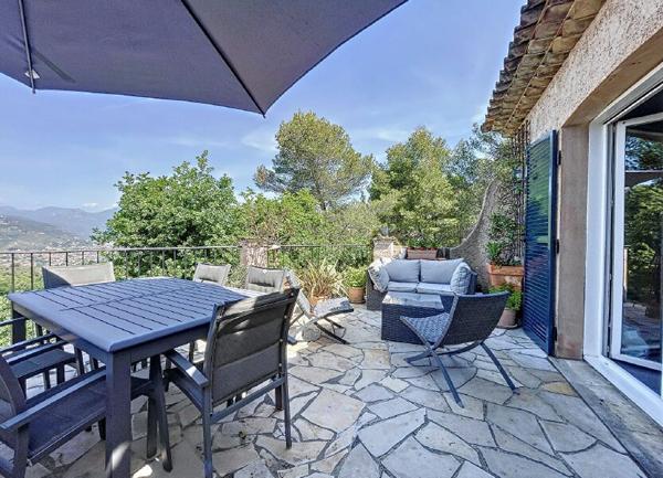 Maison à vendre    7 pièces •  Colomars