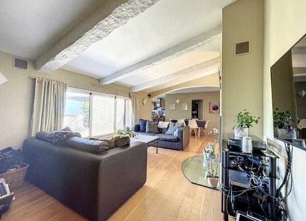 Maison à vendre    7 pièces •  Colomars