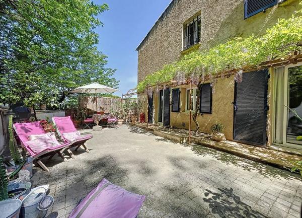 Maison à vendre    7 pièces •  Colomars