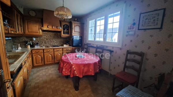 Maison à vendre 7 pièces SOISSONS (02)