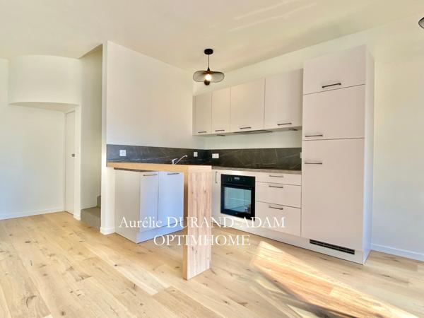 À vendre – Marina rénovée T2 en duplex à Deauville : une bulle de confort en bord de Mer