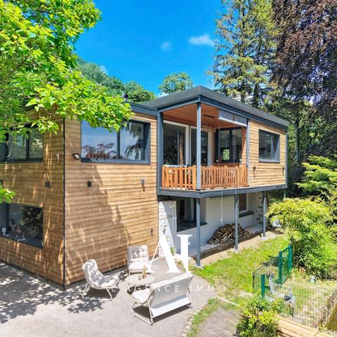 Maison De 172 m2 Avec Vue Montagne, Yourte De 50 M² Et Terrain De 1 674 M²