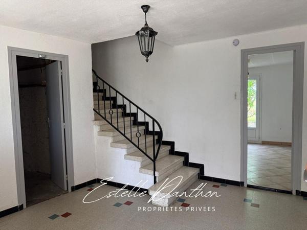 Maison Beaurepaire avec potentiel studio