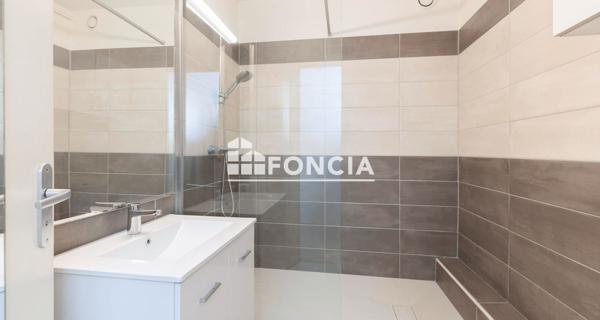 À vendre Appartement 2 pièces 52.84 m² - Saint-pierre-du-mont 40280