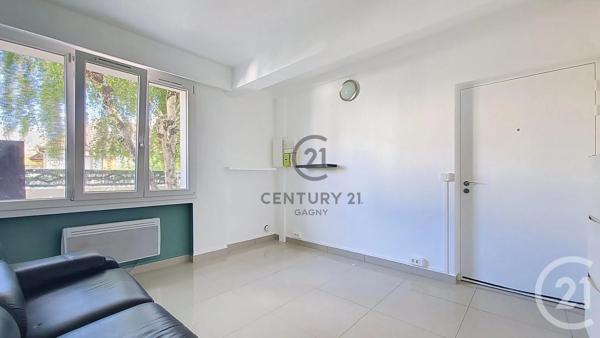 Appartement F2 à vendre  2 pièces - 30,06 m 2   NEUILLY SUR MARNE  - 93
