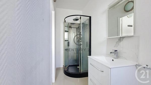 Appartement F2 à vendre  2 pièces - 30,06 m 2   NEUILLY SUR MARNE  - 93