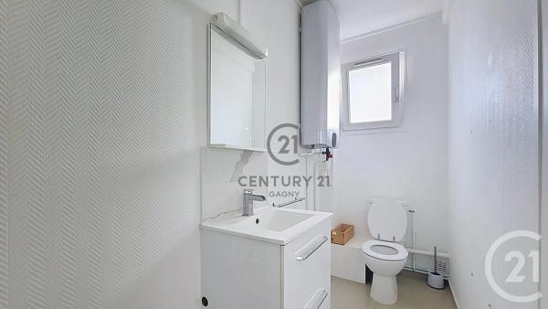 Appartement F2 à vendre  2 pièces - 30,06 m 2   NEUILLY SUR MARNE  - 93