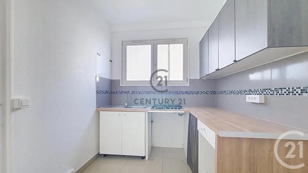 Appartement F2 à vendre  2 pièces - 30,06 m 2   NEUILLY SUR MARNE  - 93