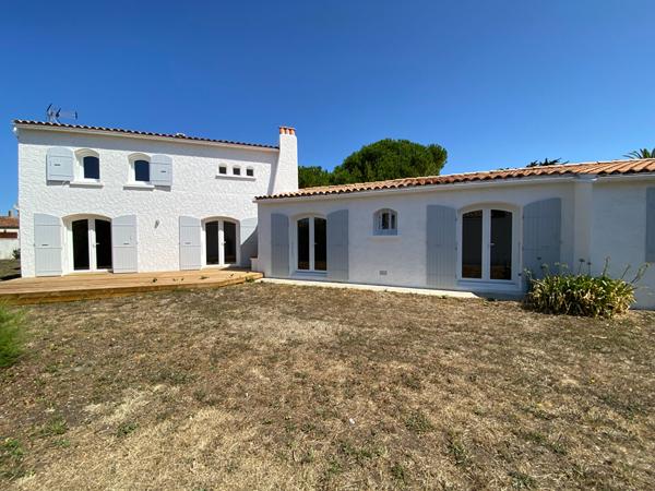 À 400 m de la plage - Maison de charme sur 1 000 m² de terrain