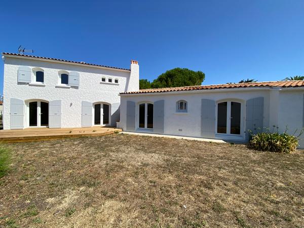 À 400 m de la plage - Maison de charme sur 1 000 m² de terrain
