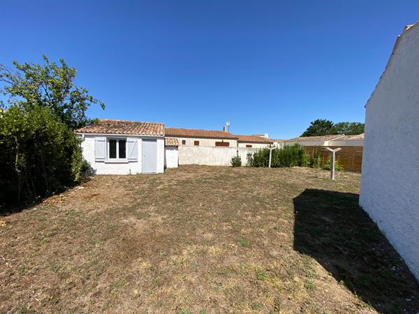 À 400 m de la plage - Maison de charme sur 1 000 m² de terrain
