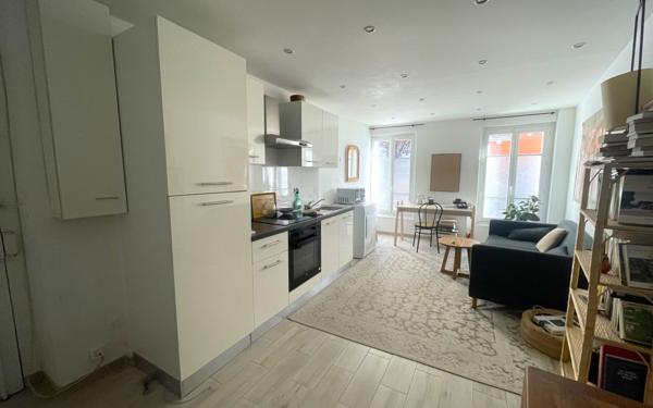 Appartement à vendre    2 pièces • 30 m2 Les Lilas