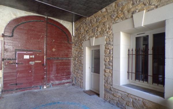 Vente Domaine 10 LOGEMENTS à rafraîchir Boujan-sur-libron