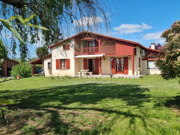 MAISON SUR PARC MAGNIFIQUEMENT ARBORE A 5 MNS DU CENTRE DE MARMANDE