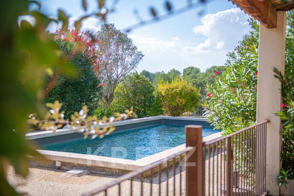 Ancienne Ferme entièrement rénovée de 700 m²  à Gréoux-les-Bains