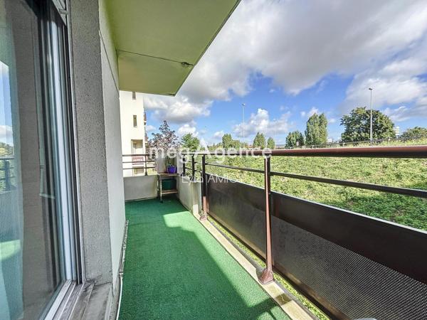 Appartement à CARRIERES-SOUS-POISSY, 78955 - 1 pièce 28m²