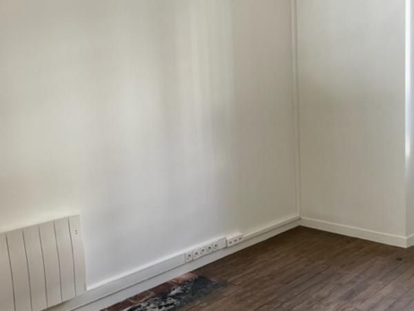 Location Bureau 3 pièces Parthenay (79200)