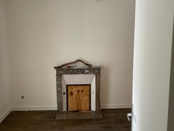 Location Bureau 3 pièces Parthenay (79200)