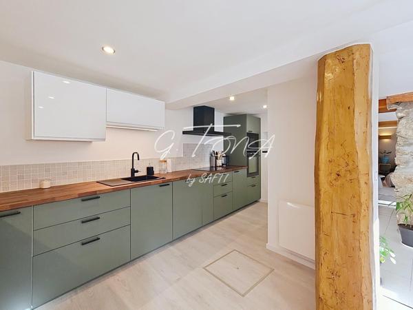 Un cadre sublime, un charme fou, une rénovation haut de gamme : le coup de cœur assuré.