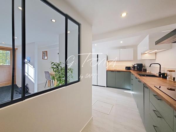 Un cadre sublime, un charme fou, une rénovation haut de gamme : le coup de cœur assuré.