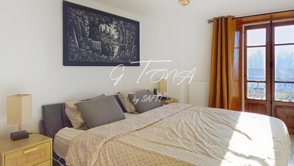 Un cadre sublime, un charme fou, une rénovation haut de gamme : le coup de cœur assuré.