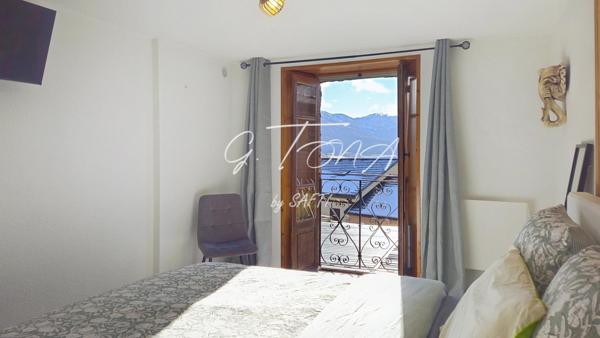 Un cadre sublime, un charme fou, une rénovation haut de gamme : le coup de cœur assuré.