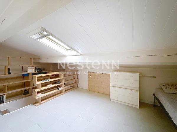 Maison individuelle de 7 Pièces avec 5 chambres Piscine Proche Centre Ville - 69500 BRON