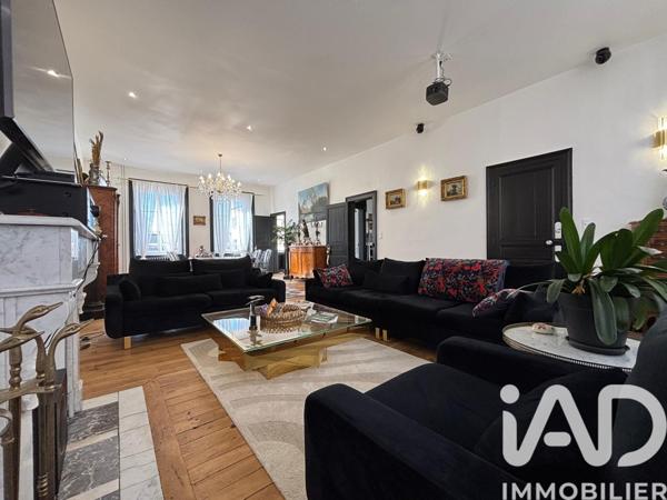 Maison à vendre 11 pièces 309 m² Châteauroux