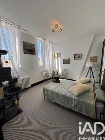 Maison à vendre 11 pièces 309 m² Châteauroux