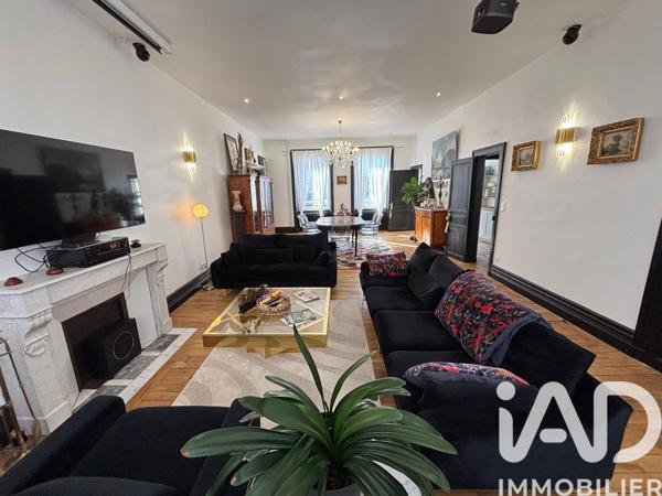 Maison à vendre 11 pièces 309 m² Châteauroux