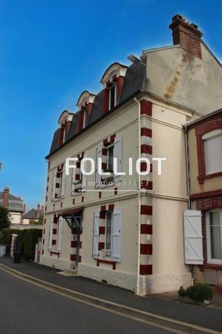 Maison spacieuse 8 pièces à vendre à Dives-sur-Mer - Réf 144418