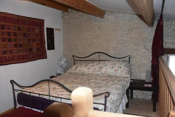 Maison de village confortable, pleine de charme et de caractère